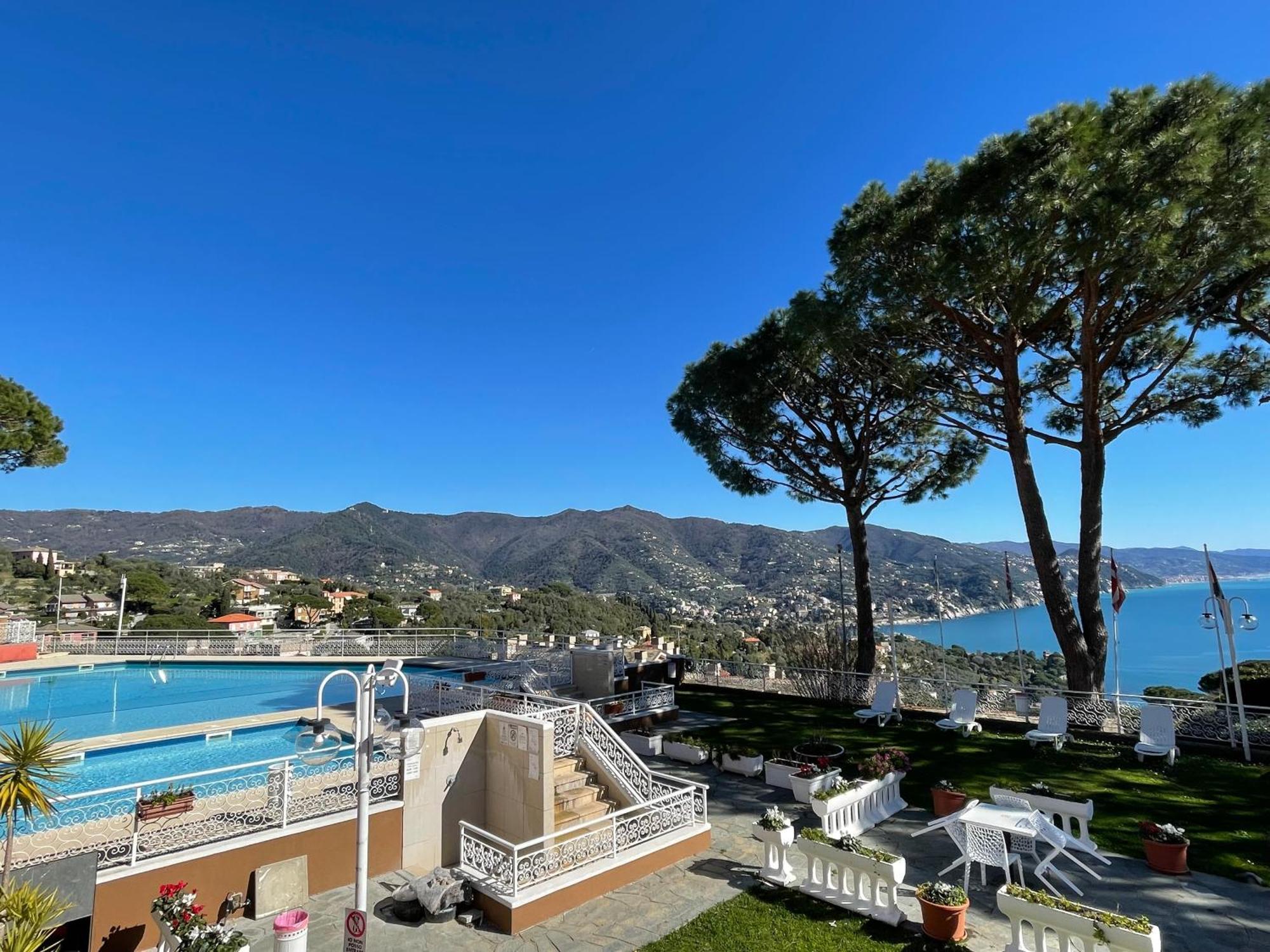 Portofino Est Residence Рапалло Экстерьер фото